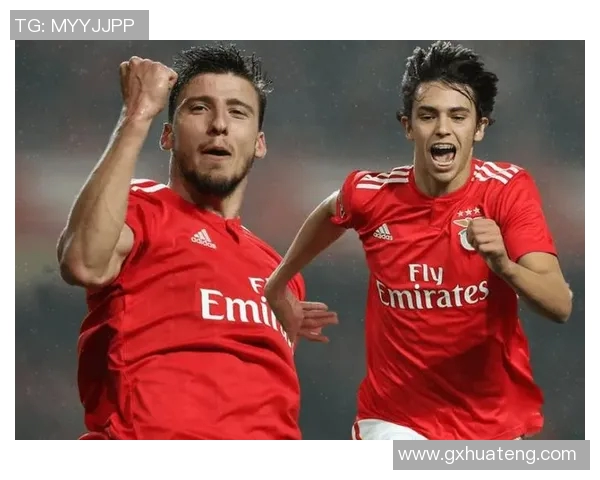 切尔西在TNT体育数据中以4-1战胜本菲卡展现强大实力与团队配合